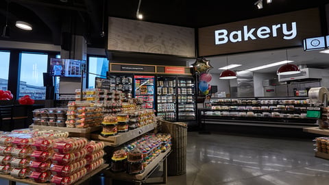 Giant Riverwalk Bakery Department